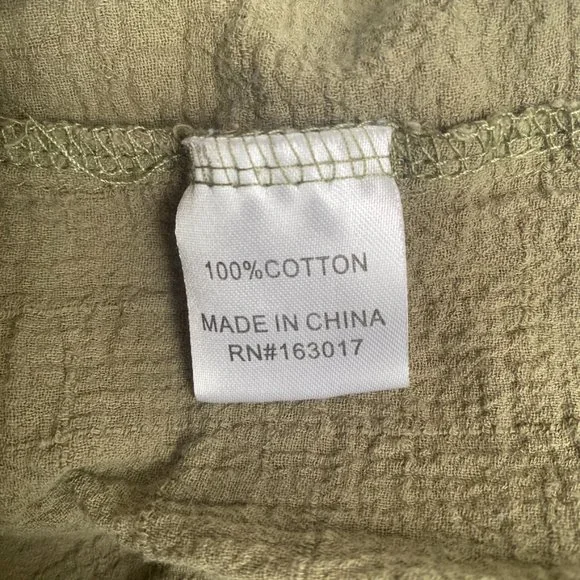 Princess Polly - Army Green, Light Front Tie, Crop Top, 100% Cotton, Size 6 - Picture 6 of 7